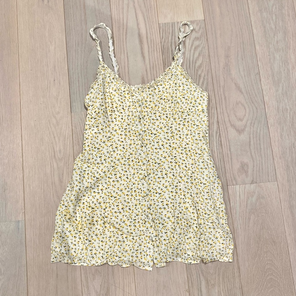 Lottie Moss white floral dress